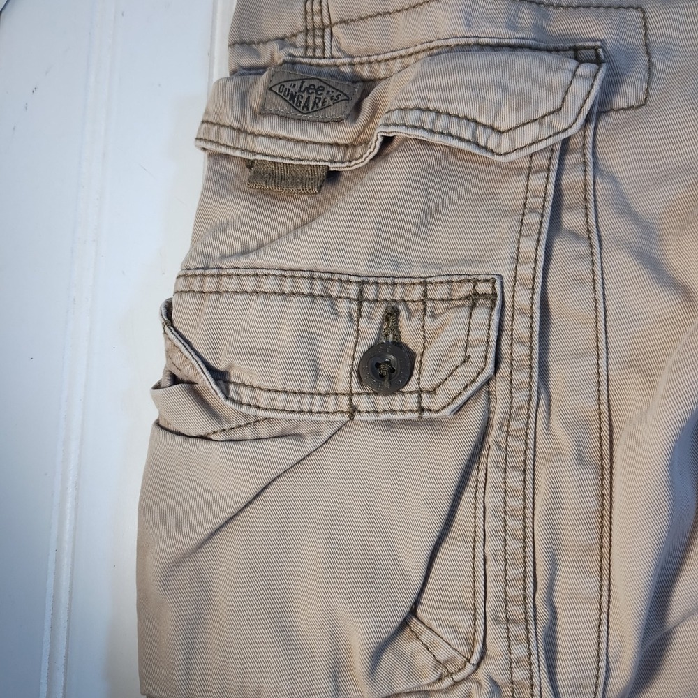 VTG Lee Dungarees Mens 42 Cargo Shorts Tan Khaki Cotton Gorpcore Utility 90s Y2K - Picture 2 of 8